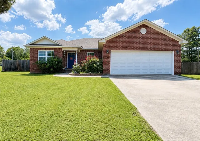 Homes for sale in Lamar, AR | 109 Meadow Ln, Lamar, AR 72846 | MLS# 1351671