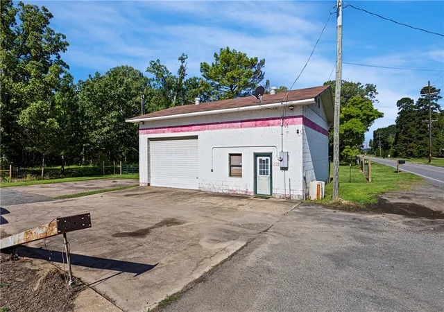 2nd image of 221 Hwy 9, Oppelo, AR 72110 | MLS# 1351623