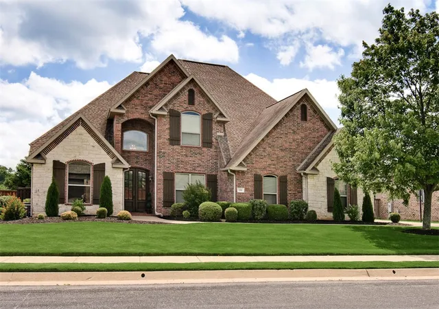 1st image of 550 Trailwood Cir, Centerton, AR 72719 | MLS# 1349251