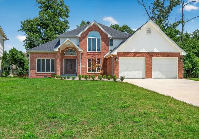 1st image of 47 Stonehenge Dr, Bentonville, AR 72712 | MLS# 1351657