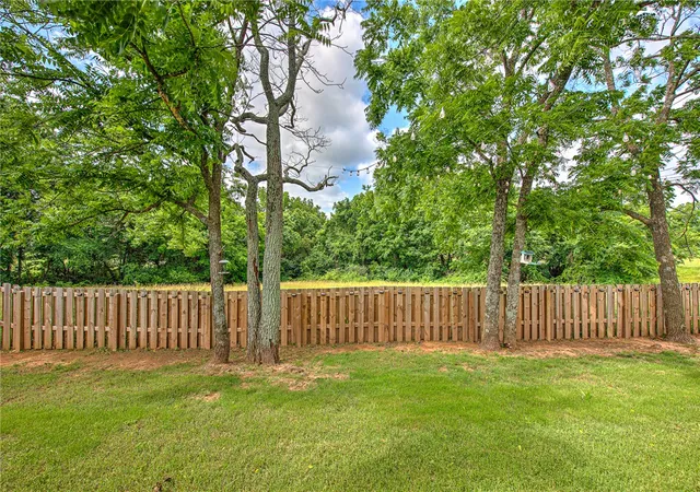 Photo 3 of Single family home for sale at 2519 Westbrook Loop, Pea Ridge, AR 72751 | MLS# 1351524 | Listing updated on 2026-07-30
