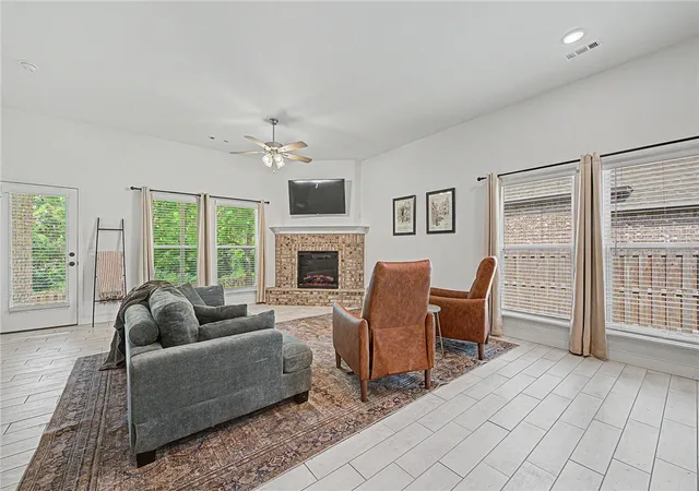 Photo 3 of Single family home for sale at 2519 Westbrook Loop, Pea Ridge, AR 72751 | MLS# 1351524 | Listing updated on 2026-07-30