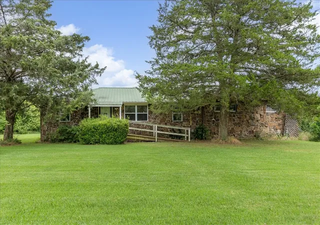 4th image of 12856 Sw Bush Valley Rd, Lincoln, AR 72744 | MLS# 1351687