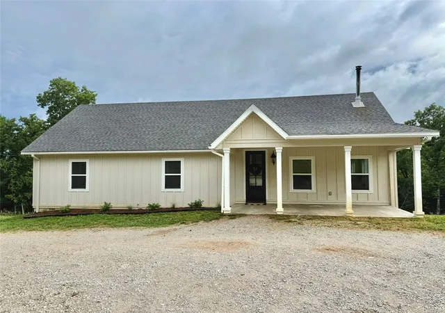 Photo 1 of Single family home for sale at 17562 Old Hwy 68, Siloam Springs, AR 72761 | MLS# 1351545 | Listing updated on 2026-07-07