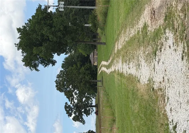 18th image of 108 E Wolfdale Rd, Farmington, AR 72730 | MLS# 1351903