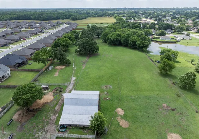 5th image of 15493 N Hwy 94, Pea Ridge, AR 72751 | MLS# 1351402