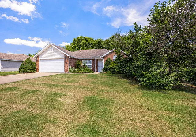 2nd image of 1286 Hackberry Pl, Elkins, AR 72727 | MLS# 1351040