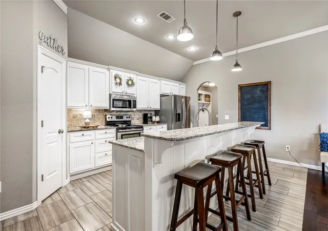 Homes for sale in Bentonville, AR | 4002 Sw Flatrock Cvs, Bentonville, AR 72713 | MLS# 1351204