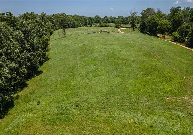 11th image of E Mcnelly Rd, Bentonville, AR 72712 | MLS# 1351921