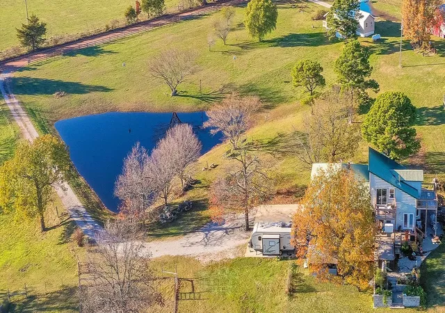 Homes for sale in Berryville, AR | 2277 Cr 507, Berryville, AR 72616 | MLS# 1351809