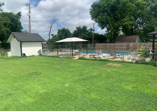Photo 4 of Single family home for sale at 1006 S 21st Street, Rogers, AR 72758 | MLS# 1352023 | Listing updated on 2026-07-12