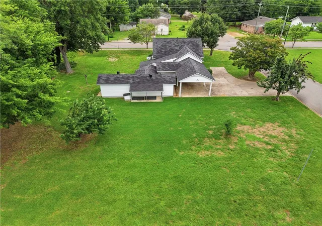 Homes for sale in Russellville, AR | 412 E H St, Russellville, AR 72801 | MLS# 1352049