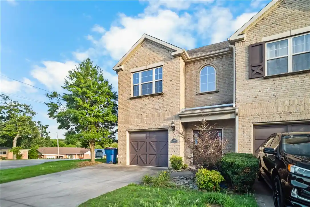 Photo 1 of Townhouse for sale at 5324 Labelle Ct, Fort Smith, AR 72903 | MLS# 1351938 | Listing updated on 2026-10-24