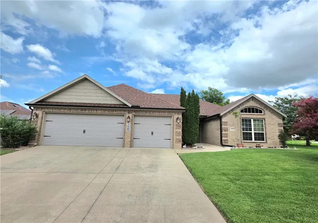 Photo 4 of Single family home for sale at 3005 N 15th Place, Rogers, AR 72756 | MLS# 1352082 | Listing updated on 2026-07-29