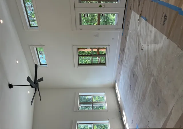 4th image of 2 Birsay Dr, Bella Vista, AR 72715 | MLS# 1351973