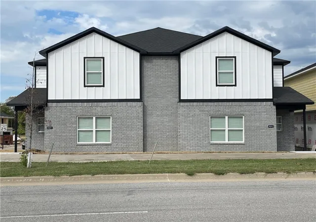 1st image of 4254 W Bandera St #2, Fayetteville, AR 72704 | MLS# 1352170