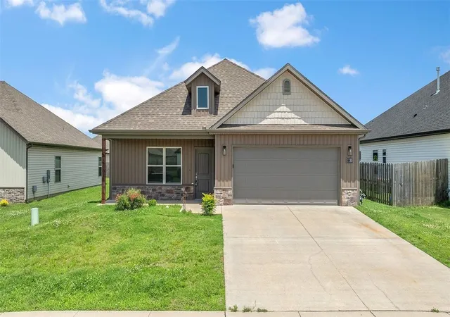 1st image of 1130 Sunshine Ct, Centerton, AR 72719 | MLS# 1352025