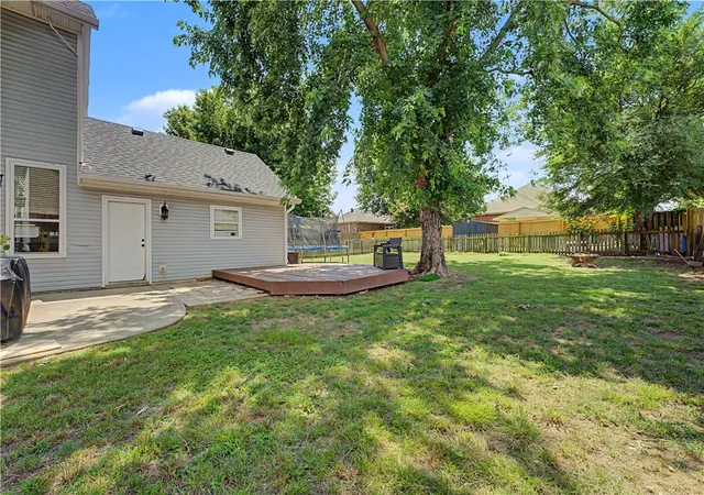 2nd image of 6553 Tall Oaks Loop, Springdale, AR 72762 | MLS# 1352179