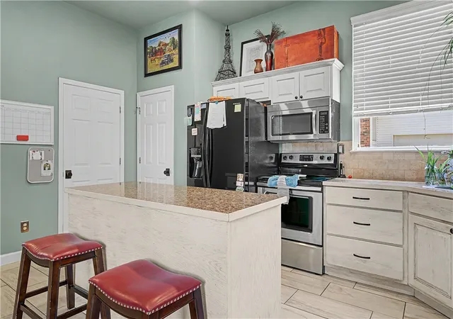 Photo 3 of Single family home for sale at 6553 Tall Oaks Loop, Springdale, AR 72762 | MLS# 1352179 | Listing updated on 2026-07-17