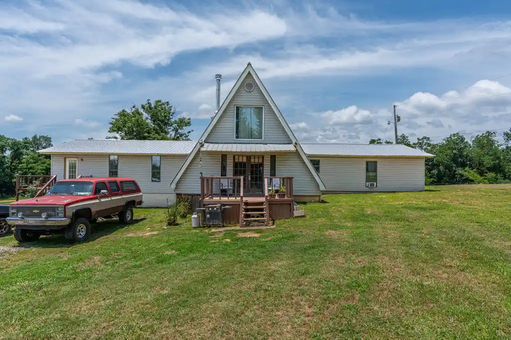 Photo 1 of Sale Pending at 10733 Old 81 Loop, Rudy, AR 72952 | MLS# 1352206 | Listing updated on 2026-10-26