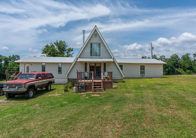 1st image of 10733 Old 81 Loop, Rudy, AR 72952 | MLS# 1352206