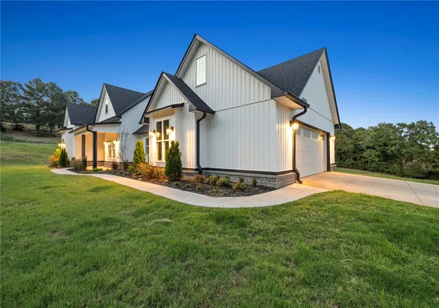 2nd image of 5040 Webster Branch Wy, Van Buren, AR 72956 | MLS# 1352213