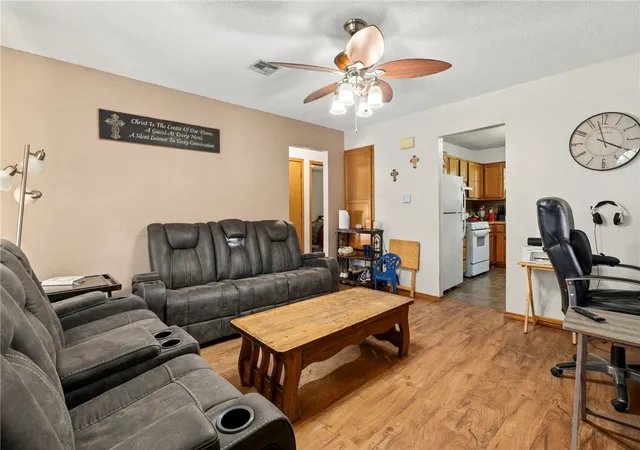 2nd image of 305 Pittman St, Prairie Grove, AR 72753 | MLS# 1352249