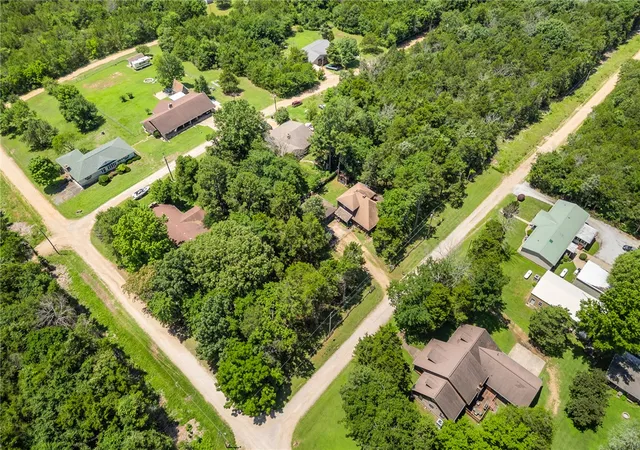 37th image of 312 W Cedar Ln, Lead Hill, AR 72644 | MLS# 1352260