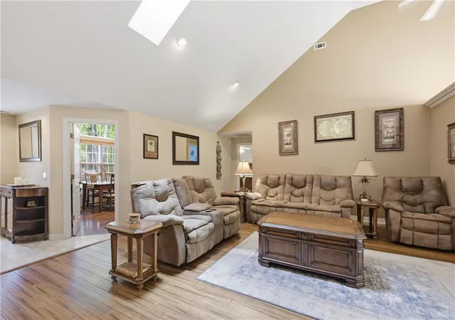 5th image of 44 Tavistock Dr, Bella Vista, AR 72714 | MLS# 1352064