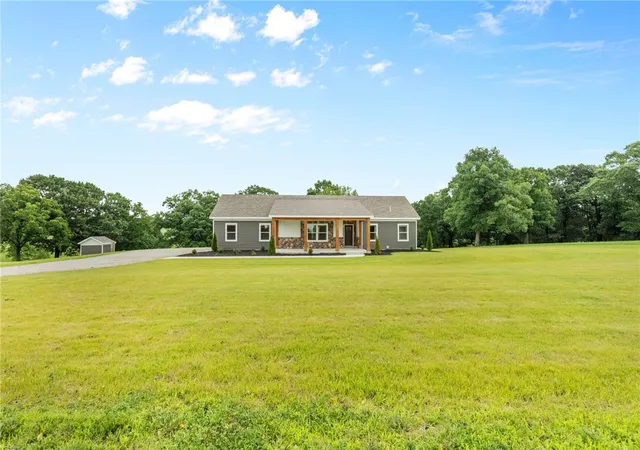 Homes for sale in Omaha, AR | 14322 Tharp Ln, Omaha, AR 72662 | MLS# 1351913