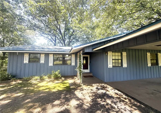 Photo 3 of Sale Pending at 10117 Wolf Ln, Dardanelle, AR 72834 | MLS# 1352286 | Listing updated on 2026-08-03