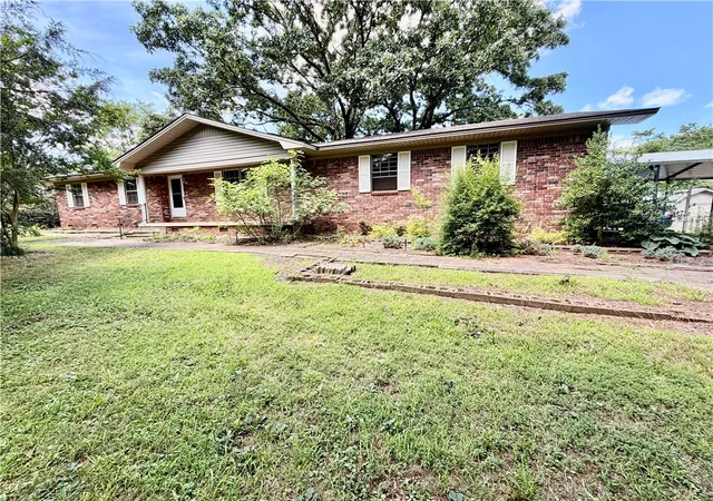 Homes for sale in Russellville, AR | 1309 Old Hwy 124, Russellville, AR 72802 | MLS# 1352088