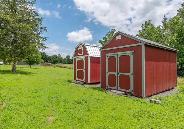 Homes for sale in Yellville, AR | 2403 Hwy 202, Yellville, AR 72687 | MLS# 1352320