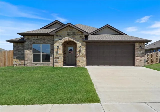 Photo 1 of Single family home for sale at 905 Green Heron Ln, Siloam Springs, AR 72761 | MLS# 1352318 | Listing updated on 2026-09-16