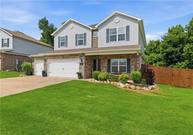 Homes for sale in Bentonville, AR | 6407 Sw Chestnut Hill Rd, Bentonville, AR 72713 | MLS# 1352313