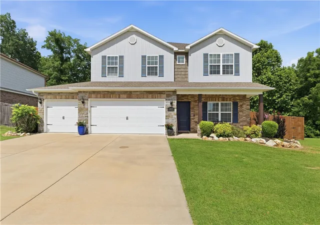 Homes for sale in Bentonville, AR | 6407 Sw Chestnut Hill Rd, Bentonville, AR 72713 | MLS# 1352313