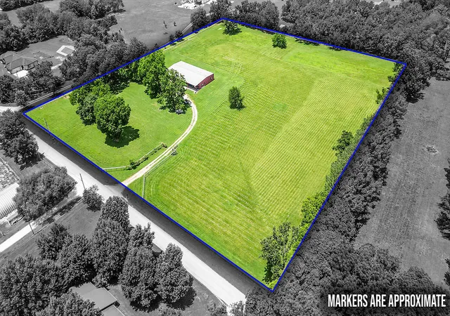 1st image of 1219 Stratton Rd, Rogers, AR 72756 | MLS# 1352251