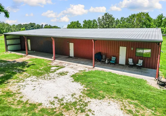2nd image of 1219 Stratton Rd, Rogers, AR 72756 | MLS# 1352251