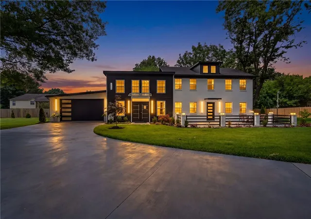 4th image of 3000 N Dixieland Rd, Rogers, AR 72756 | MLS# 1352225