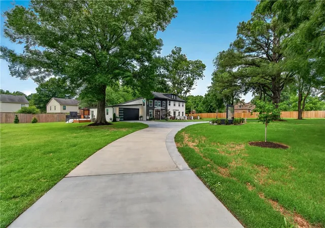 57th image of 3000 N Dixieland Rd, Rogers, AR 72756 | MLS# 1352225