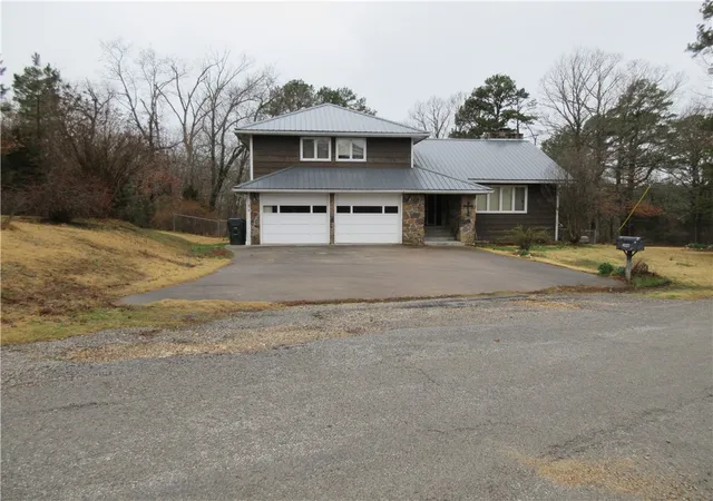 Homes for sale in Eureka Springs, AR | 396 County Road 241, Eureka Springs, AR 72632 | MLS# 1352491