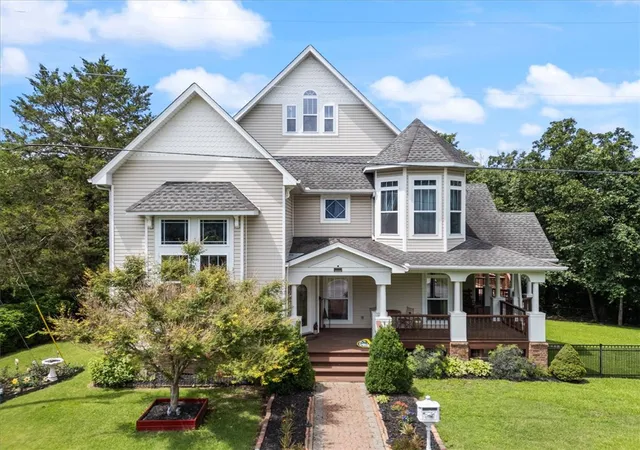 2nd image of 2 Ewes Ln, Bella Vista, AR 72715 | MLS# 1352502