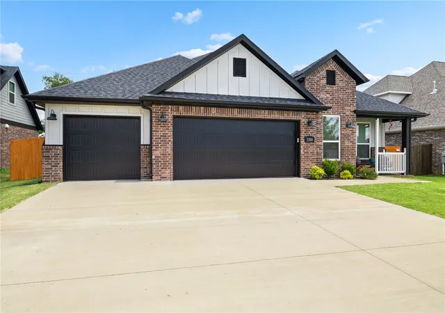 Photo 1 of Single family home for sale at 5300 Sw Tea Olive Ln, Bentonville, AR 72713 | MLS# 1352569 | Listing updated on 2026-07-29