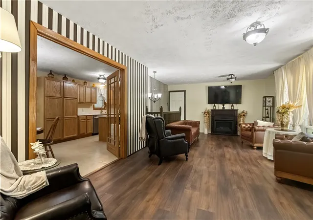 3rd image of 703 N Liberty St, Harrison, AR 72601 | MLS# 1352498