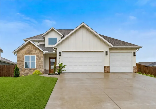 42nd image of 2710 S 20th St, Rogers, AR 72758 | MLS# 1352526