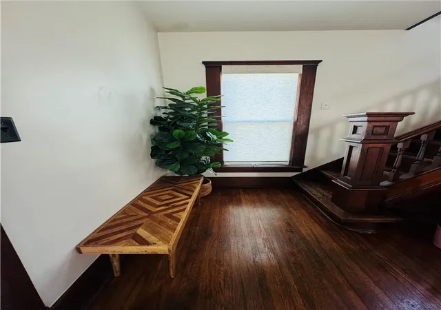 Photo 3 of Single family home for sale at 411 N Broadway St, Siloam Springs, AR 72761 | MLS# 1352646 | Listing updated on 2026-08-26