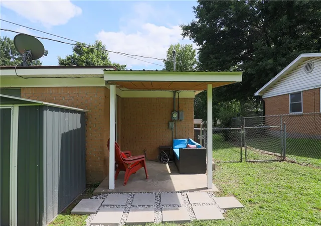 33rd image of 2202 Cottonwood Pl, Springdale, AR 72762 | MLS# 1352361