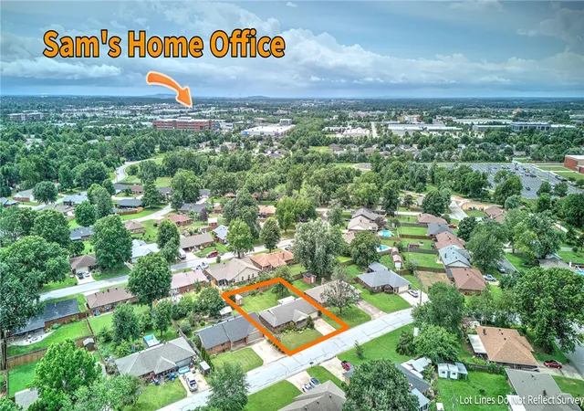 3rd image of 1708 Lawrence St, Bentonville, AR 72712 | MLS# 1352169