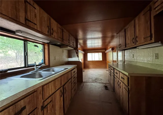 Photo 3 of Single family home for sale at 200 Mc 129, Oakland, AR 72661 | MLS# 1352664 | Listing updated on 2026-06-19