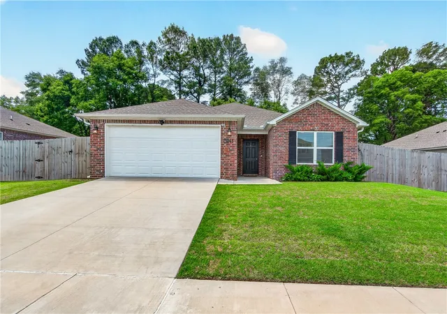 2nd image of 2941 W Emil Dr, Fayetteville, AR 72704 | MLS# 1352365
